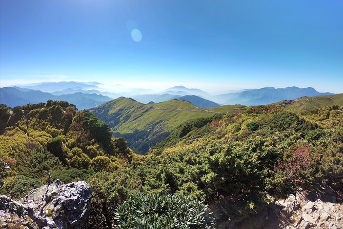 2-Day Private Tour to Sun Moon Lake and Mount Hehuan - Day 1: Sun Moon Lake beyond the postcard view