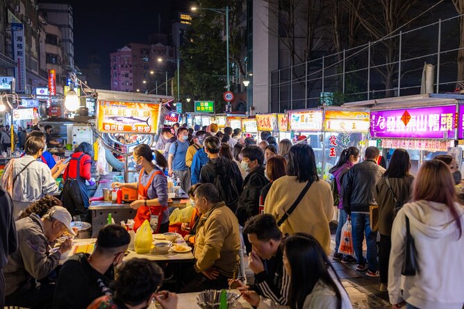 2-hr Ningxia Night Market Walking Private Tour with a Tour Guide - Shuanglian Commercial District: food beside daily life