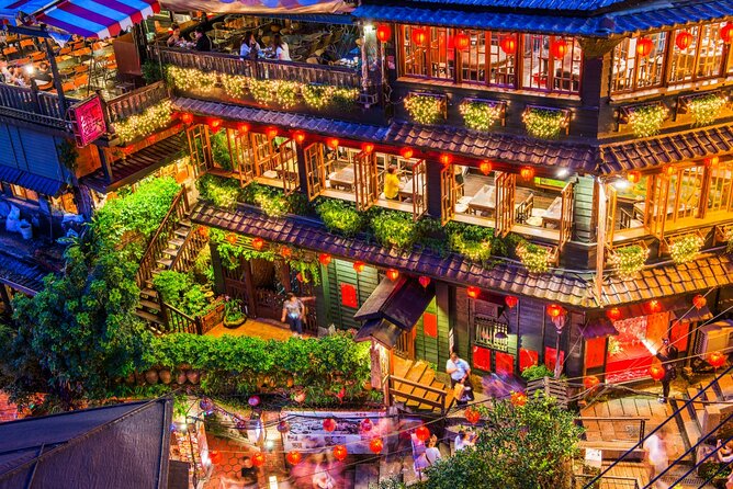 7-Hour Jiufen Night View, Shifen Waterfall & Raohe Market Tour - Ending at Raohe Night Market