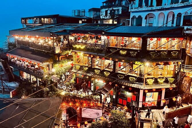 7-Hour Join tour - Jiufen Village & Shifen Town - The walking and weather question