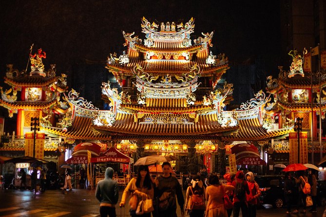 A Magical Evening in Taipei: Private City Tour - Who should book this Taipei night tour?