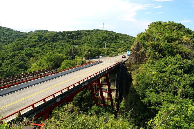 Best of Taiwan 9 Days Tour - Yilan adds whisky and traditional arts