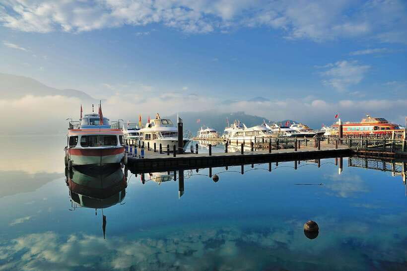 From Taipei: 1 Day Sun Moon Lake Private Tour - Ci’en Pagoda and the high view