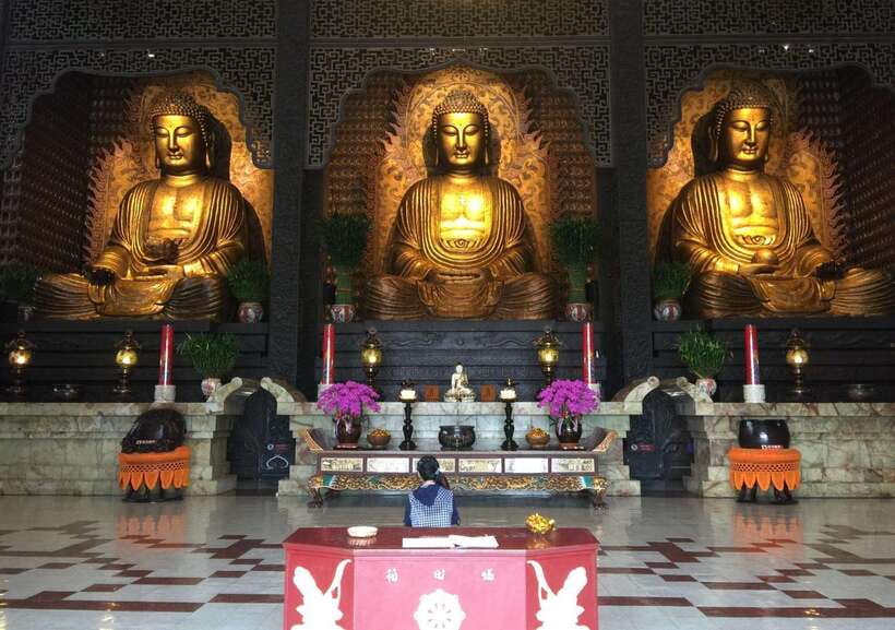 From Taipei: 5-Day Best of Round Taiwan Island Tour - Kaohsiung and Fo Guang Shan: a change from colonial history to Buddhism