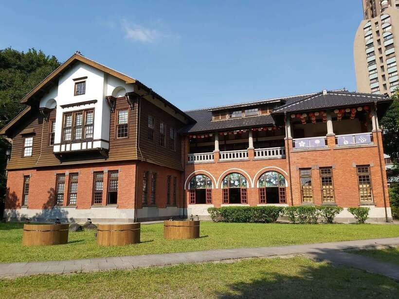 From Taipei: Beitou and Yangmingshan National Park Day Tour - Why Yangmingshan Makes a Good Day Trip