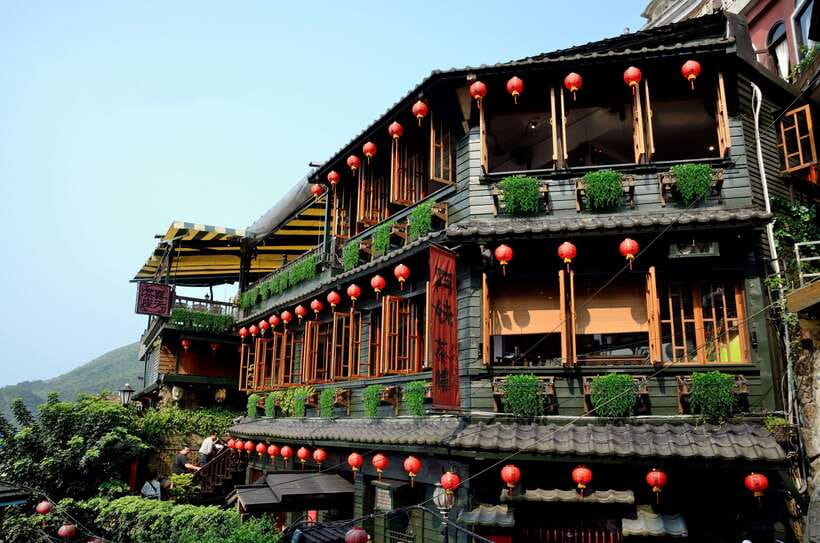 From Taipei: Full-Day Trip to Jiufen, Yehliu, Shifen & More - Golden Waterfall and Jinguashi’s mining story