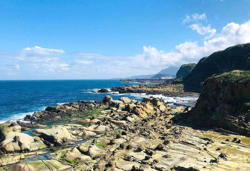 From Taipei: Heping Island, Shifen, and Jiufen Private Tour - Heping Island Park: one hour beside the sea