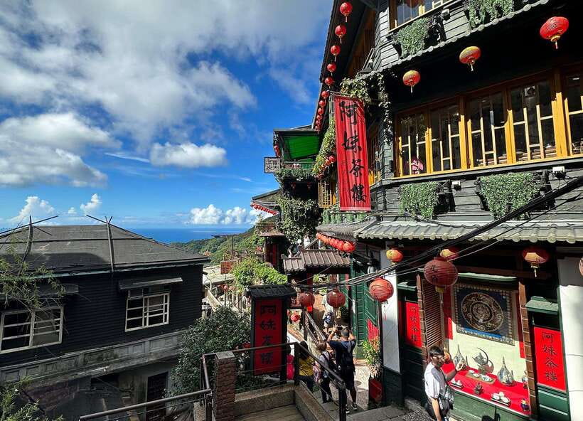 From Taipei: Jiufen & Shifen The Taiwan Charm Day Tour - Golden Waterfall, where the water looks metallic