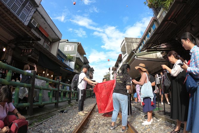 Full-Day Private Custom Keelung Shore Excursions - What the Custom Format Really Gives You