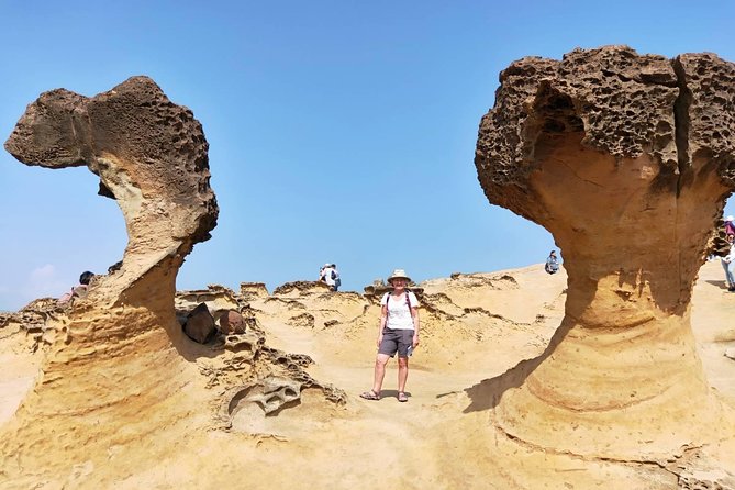 Full-Day Private Northern Taiwan Tour from Taipei with Pickup - Jiufen’s stairways, snacks, and old mining-town character