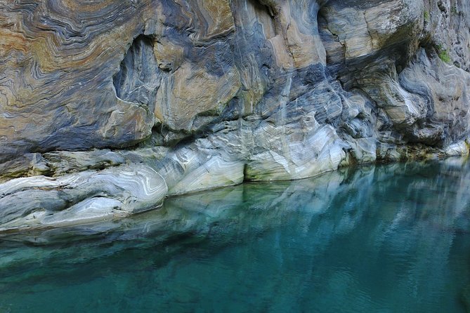 Full-Day Private Taroko National Park Tour from Hualien City - Eternal Spring Shrine and the human cost of the road
