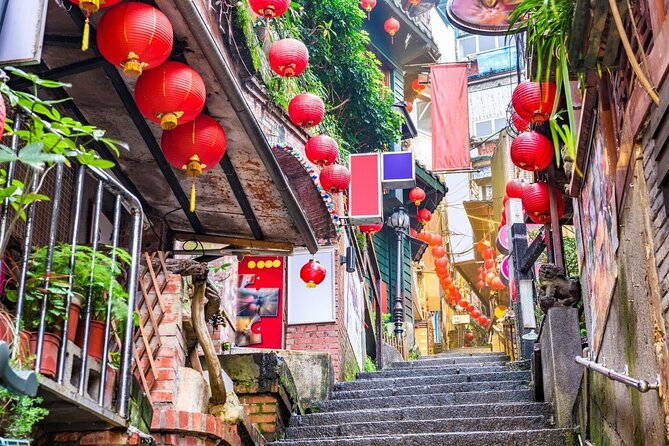 Full-Day Tour in Shifen, Jiufen & Yehliu of Taipei (Incl. ticket) - Yehliu Geopark and its alien-looking coast