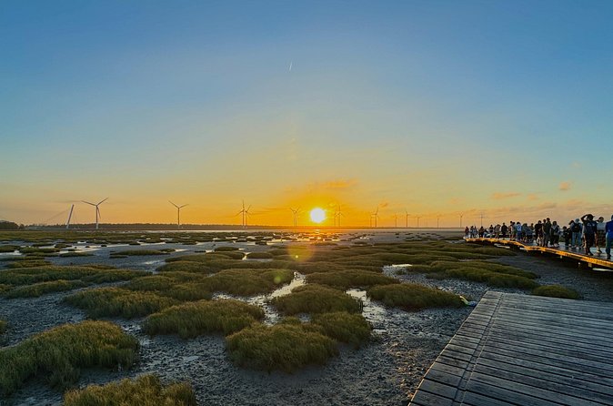 Gaomei Wetlands, Rainbow Village, Miyahara & Zhongshe from Taipei - How the guides and group format affect the day