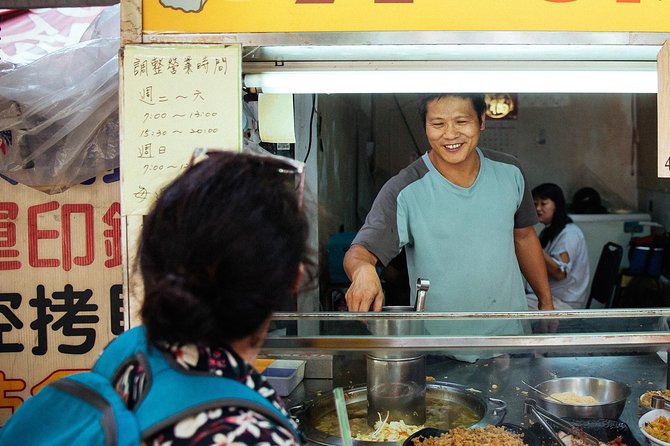 Highlights & Hidden Gems With Locals: Best of Taipei Private Tour - Bao’an Temple and the stories inside