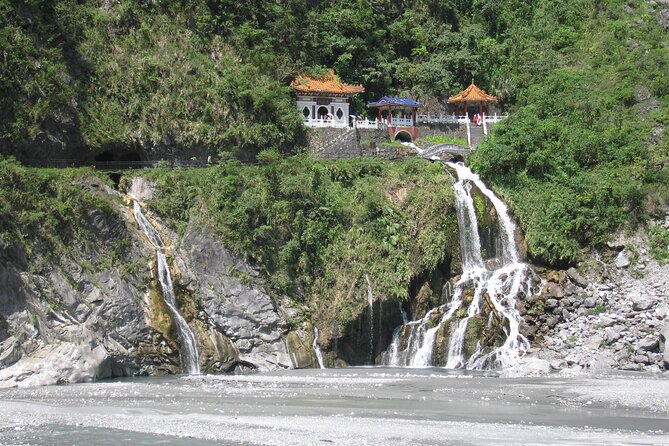 Hualien & Yilan Private Car Tour to Spectacular Natural Wonders - A long Pacific coast day from Taipei