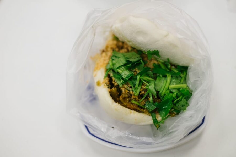 Iconic Food Tour: Local Street Food, Drinks & Sites - Sun Yat Sen Memorial Hall and the Taipei 101 view