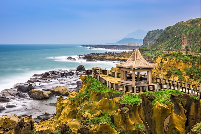 Jiufen, Heping Island Park & Keelung Night Market Day Tour - Why this northern Taiwan day trip works
