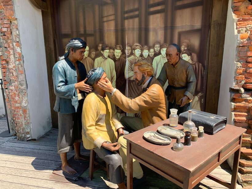 Kaohsiung: Highlights & Cultural Private Day Tour - What $120 per person really buys you