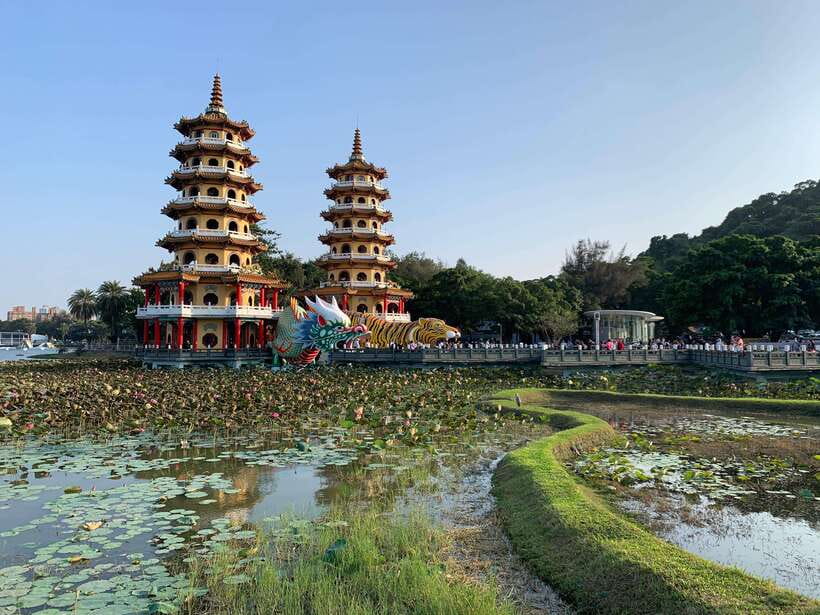 Kaohsiung: Private City Tour with Fo Guang Shan Museum - Fo Guang Shan Buddha Museum: the day’s main event