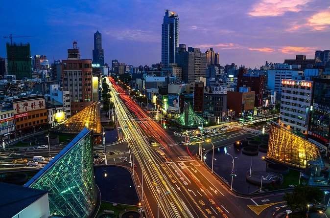 Kaohsiung: Private Walking Tour with a Local - Pickup on Zhongshan 1st Road