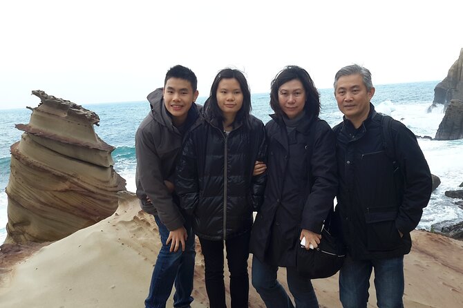 Keelung port pick up day tour ( private group) - Shifen Waterfall, with stairs and a country walk