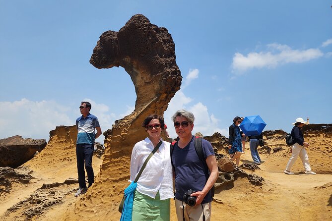 Keelung port pick up day tour ( private group) - Jiufen Old Street and its former mining-town character