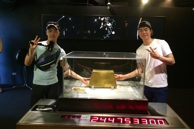 Keelung Port Shore Private Customized Tour - Taipei 101: a short stop with an optional ticket