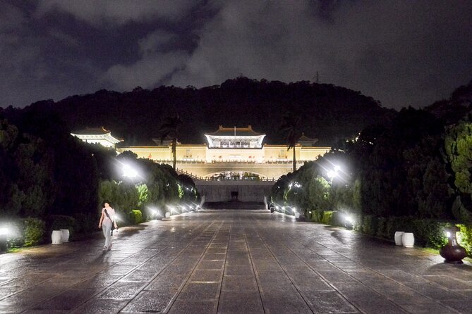 National Palace Museum Northern Branch Taiwan Admission - Zhishan Garden: A Worthwhile Change of Pace