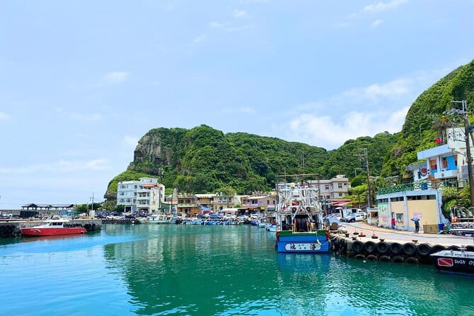 Northeast Coast Instagram Photo Tour in Keelung & New Taipei - Weather can change the whole day
