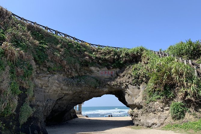 Northern Taiwan and Taipei Countryside Full-Day Private Tour - Shimen Cave adds a smaller coastal stop