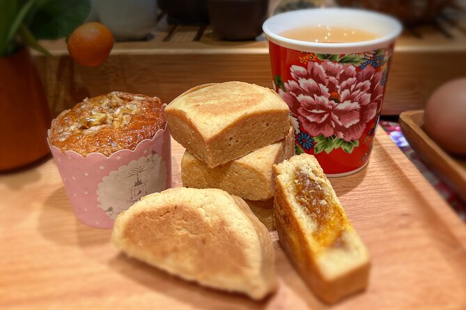 Pineapple Pastry with Egg Yolk, Longan Cake, High Mountain Oolong Tea. Taiwan Traditional Dessert Experience-D (Taipei Cooking Class) - Who Should Book This Experience?
