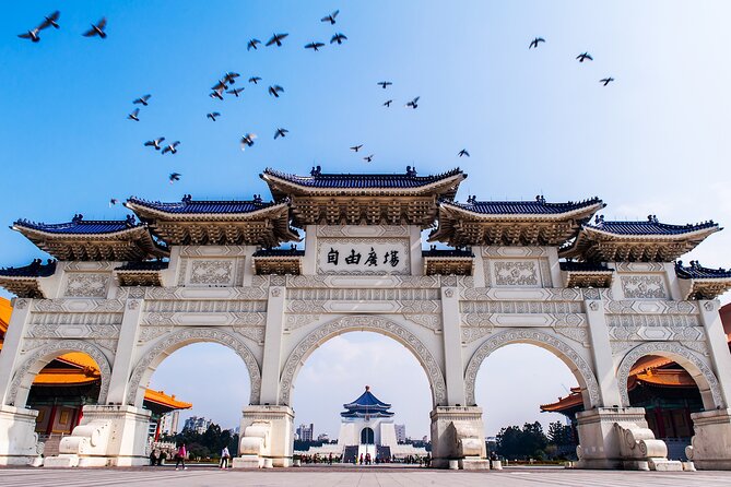 [private] 8-Hour Customize Your Amazing Private Taipei Day Tour - What the guide and driver add