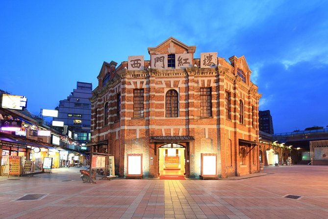 Private Car: 8 Hour Highly Customized Taipei City Exploration! - Dihua Street: old Taipei through food and trade