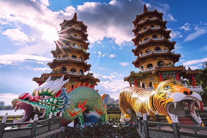 Private Custom Kaohsiung Day Tour - Why a private car makes Kaohsiung easier