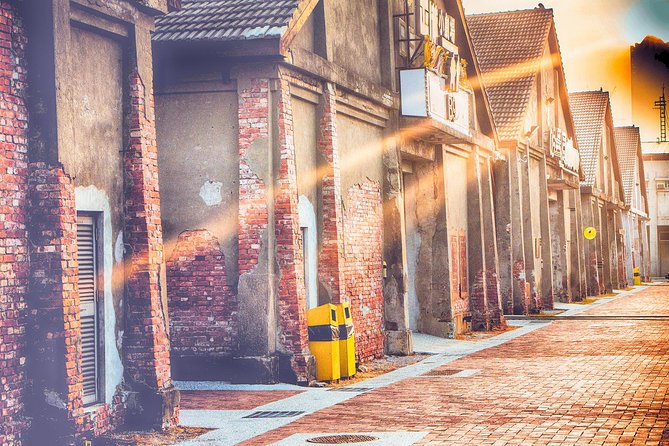 Private Custom Kaohsiung Day Tour - Walking, food, and the real pace of eight hours