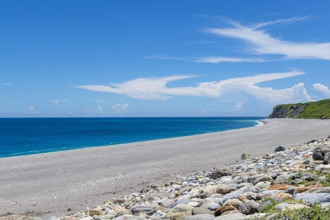 Private East Coast & Jade Hunting Day Tour with Local Expert - Bai Bao Xi turns the middle of the day into a treasure hunt