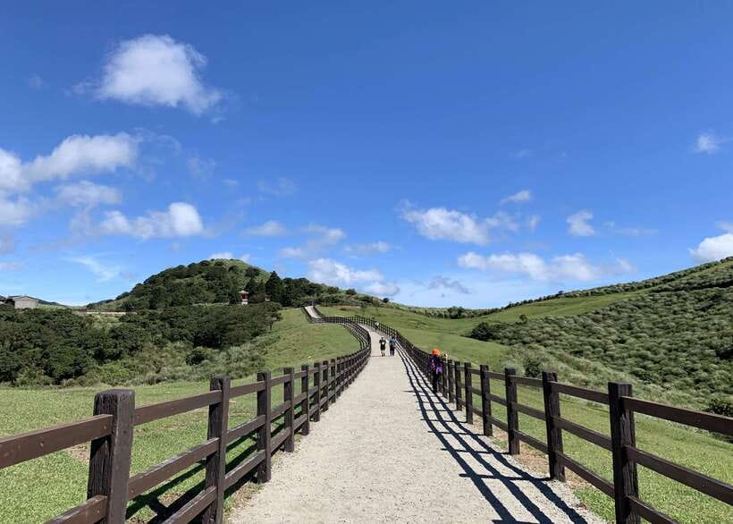 Private Full-Day Northern Taiwan Tour by Car from Taipei - Yehliu Geopark: Begin With Taiwan’s Strange Coast
