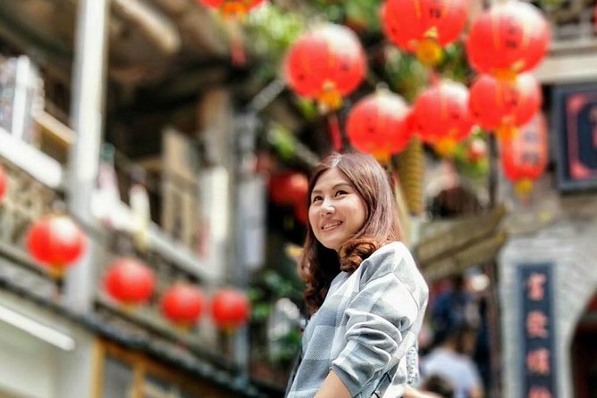 Private Jiufen & Pingxi Day Tour with English-Speaking Guide - Why this private route works well from Taipei
