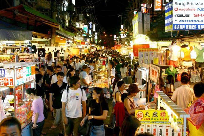 [Private Tour] Shilin Night Market Walking Tour With a Private Tour Guide (2-hr) - Why Shilin works best with a local guide