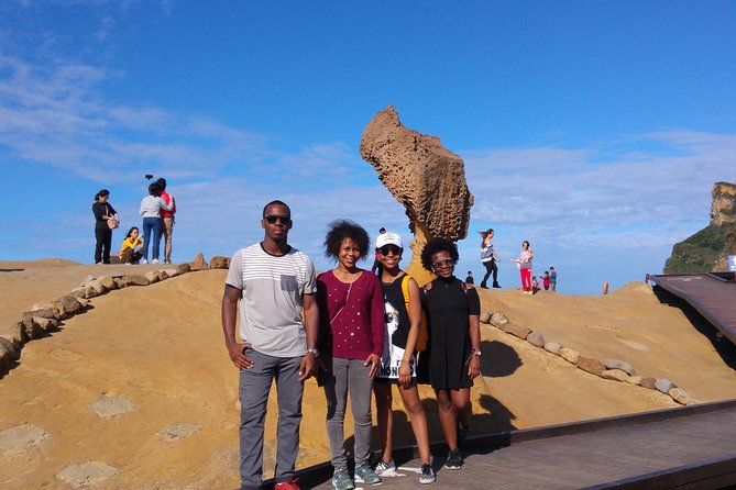 Private Tour to Jiufen, Yehliu Geopark, and Pingxi - Timing, walking, and weather need honest planning