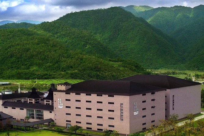 Private Tour to Yilan Kavalan Whisky Distillery - Why the private vehicle changes the experience
