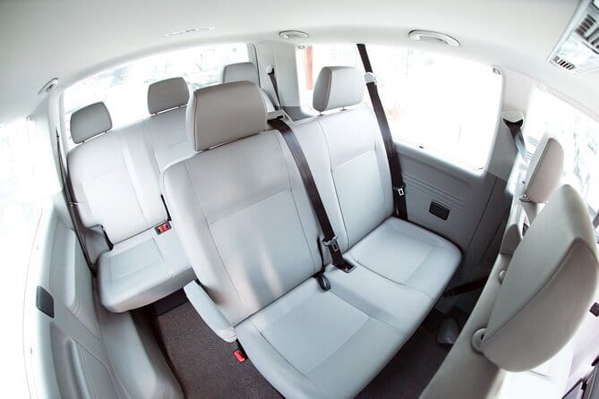 Private Transfer from TPE-Taoyuan int. Airport to Taipei City - Leaving Taoyuan Airport without the usual arrival scramble