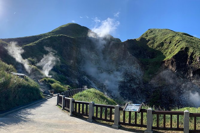 Private Yangmingshan Volcano Tour - Key points worth knowing