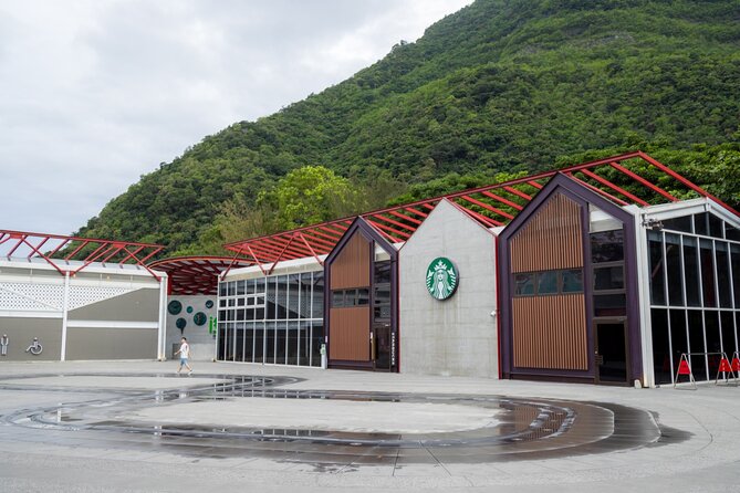 Shared Full Day Tour of Hualien Taroko National Park from Taipei - Start at Taipei Main Station at 10:00 a.m.