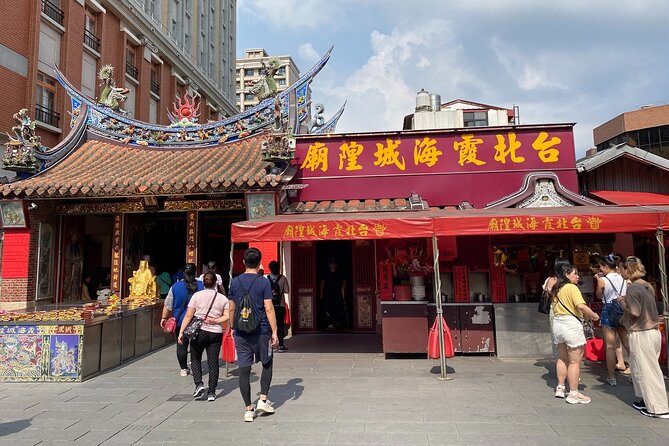 Small-Group: Classic Taipei Landmarks Day Tour - Key points to know before booking