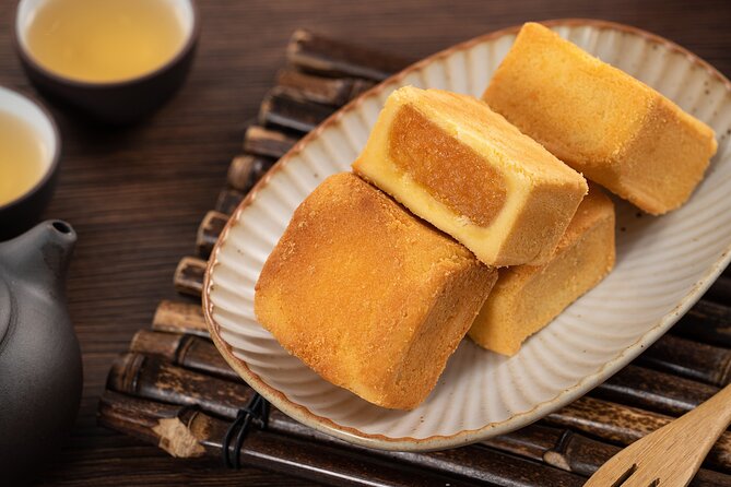 Sweets to Streets: 6Hr Taipei Adventure with Pineapple Cake DIY - Is $184 a fair price?