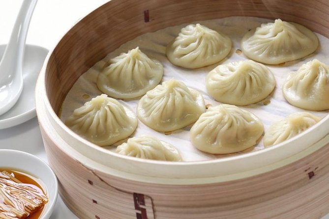 Taipei 101 Top Floor Tour and Dinner at Din Tai Fung - Four Four South Village in 30 minutes