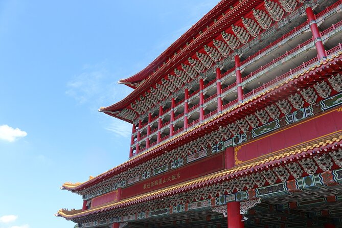 Taipei City Morning Tour with National Palace Museum entry - Longshan Temple and Taipei’s living faith