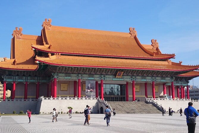 Taipei City to Taoyuan Airport Private Transfer - What you get for $46 per group