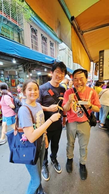 Taipei: Cooking Class & Market Adventure Historic Dadaocheng - Why Dadaocheng makes a smart setting